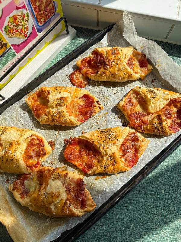 Pret Tomato, Mozzarella and Bacon Pastries