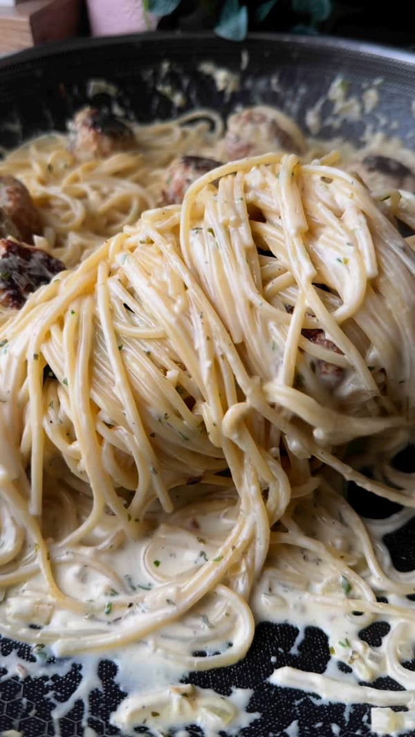 Creamy Boursin Spaghetti and Meatballs