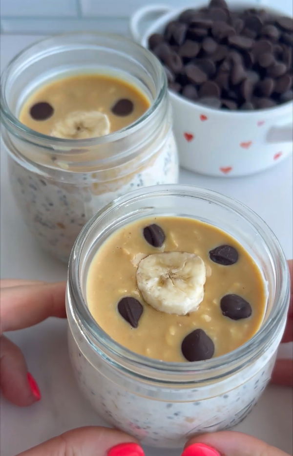 Peanut Butter Banana Bread Overnight Oats