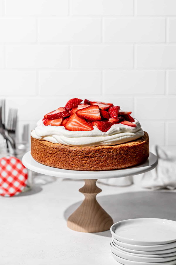 Gluten Free Strawberry Shortcake Cake