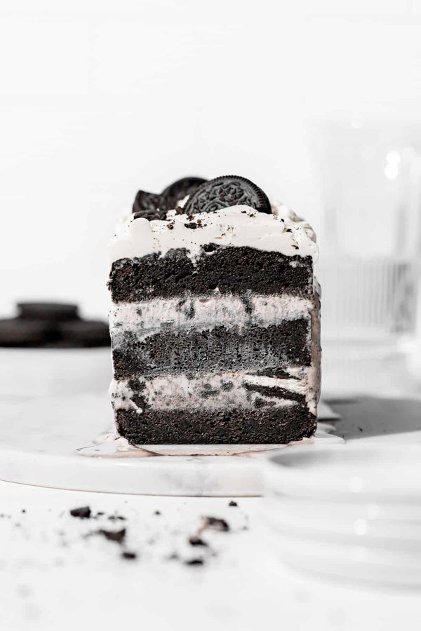 Oreo Ice Cream Cake