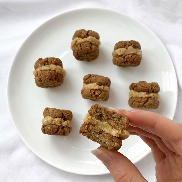 *Mini* Almond Butter Cookie Sandwiches