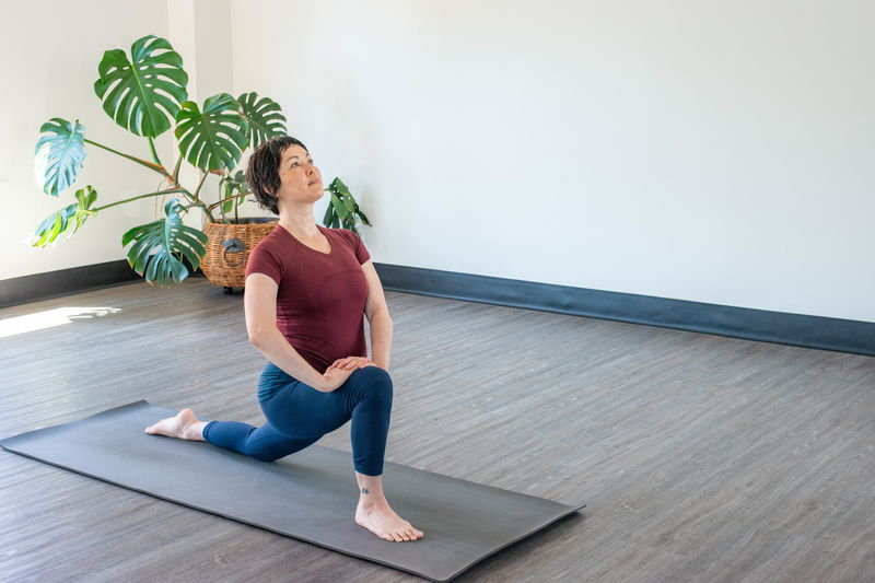 Yoga for spine health & mobility ｜ 25min practice ｜ energise & relax