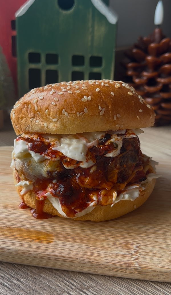 BBQ Chicken and Coleslaw Burger