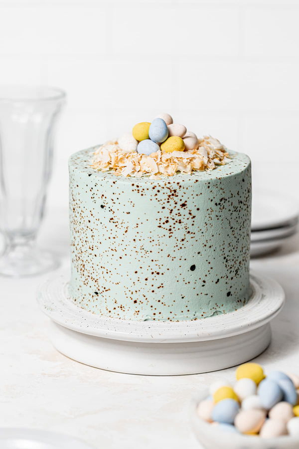 Robin's Egg Easter Cake