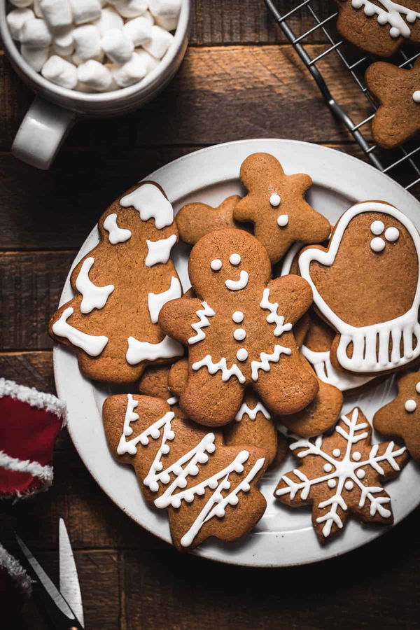 Soft Gingerbread Cutout Cookies