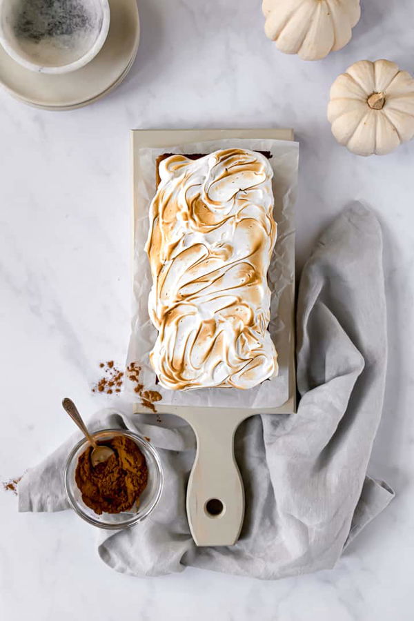 Small Batch Pumpkin Pie Bars with Swiss Meringue