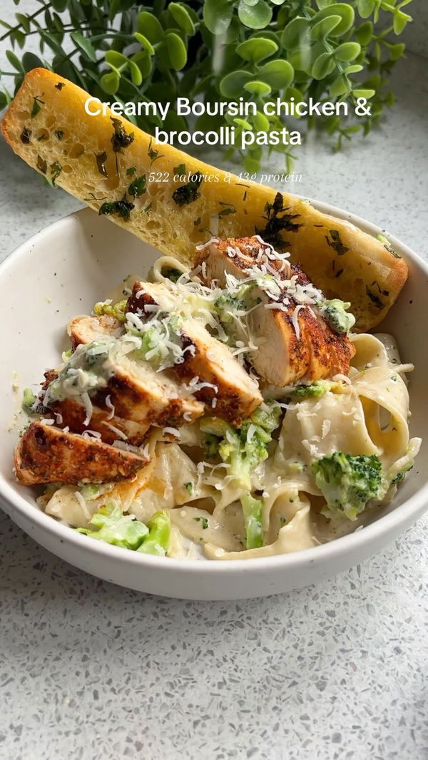 Creamy Boursin Chicken & Broccoli Pasta