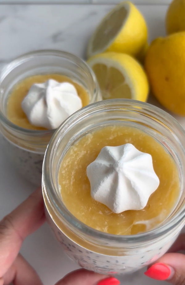 Lemon Meringue Pie Overnight Oats