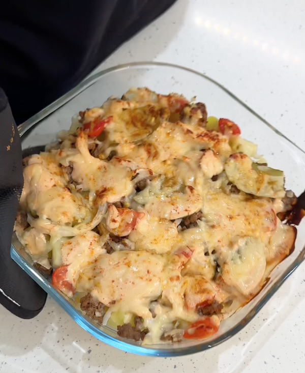 Cheeseburger Casserole