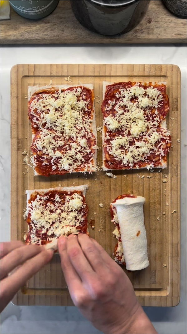 Quick & Easy Pizza Rolls 🍕