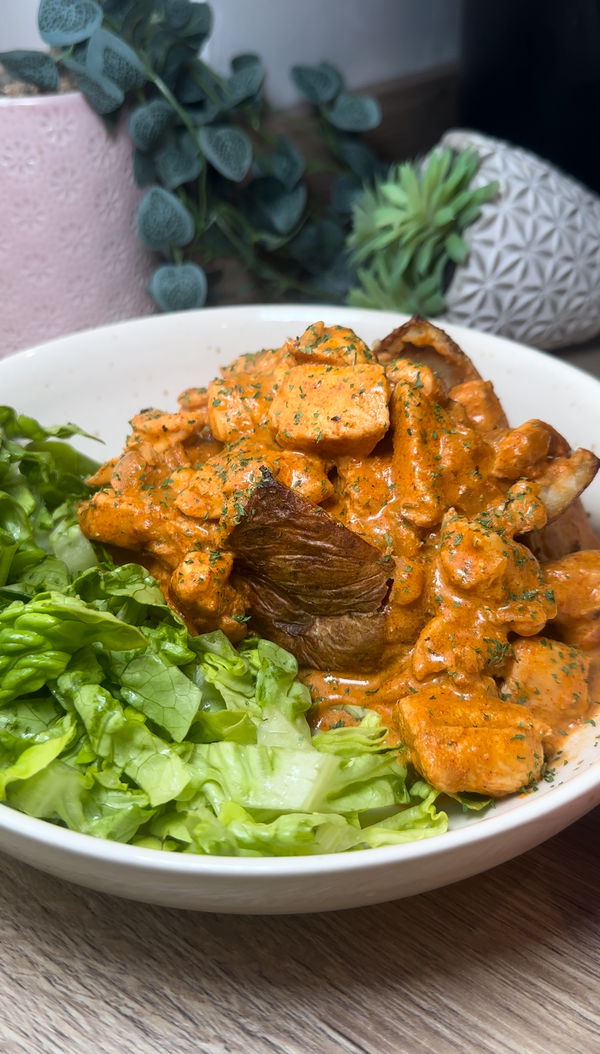 Creamy Garlic and Paprika Chicken Jacket Potato 🥔