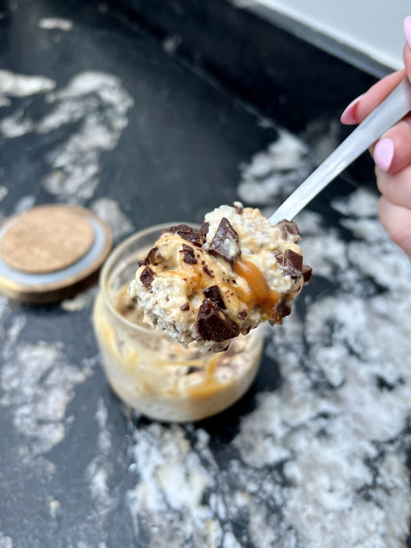 Salted Caramel Overnight Oats