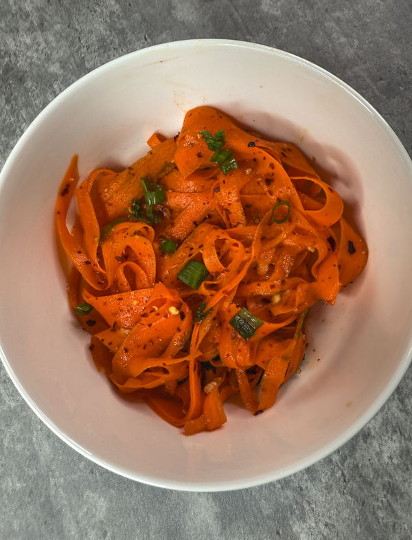 Viral Carrot Salad (Detox + Gut-Healthy)
