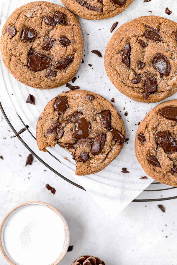 Chocolate Chip Molasses Cookies