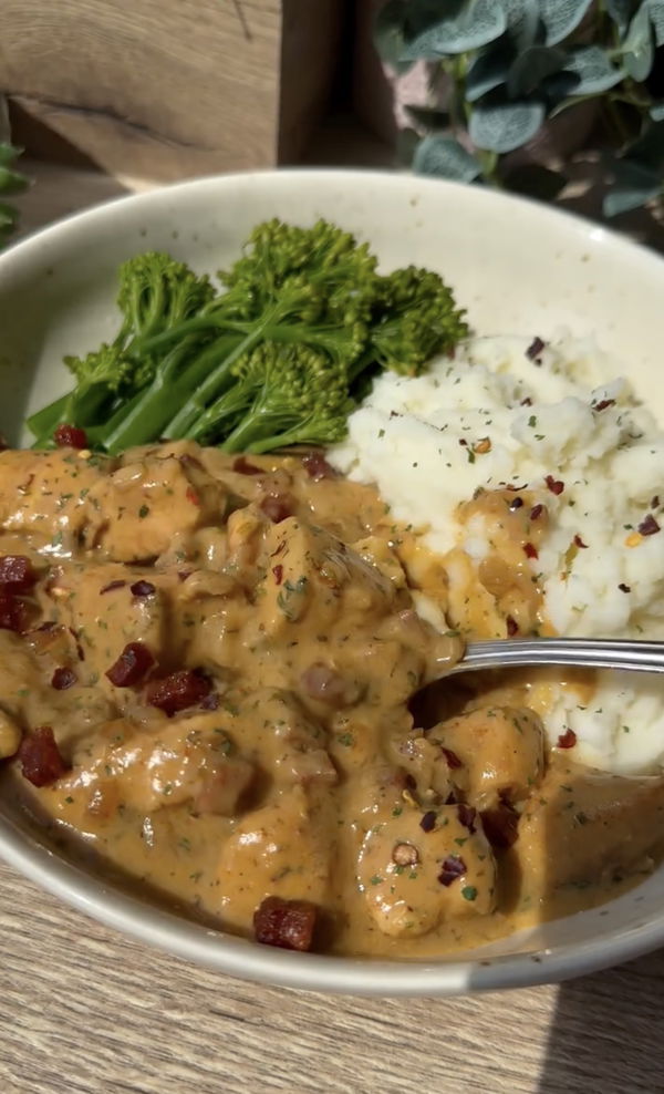 Chicken Chorizo in a Creamy Garlic and Herb Sauce	