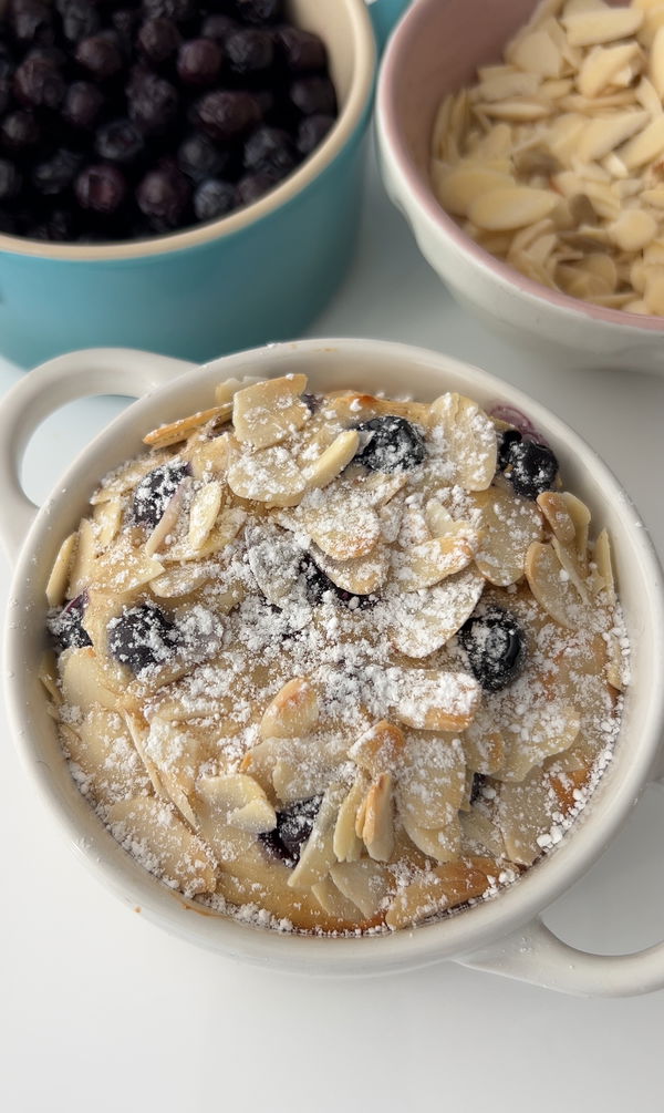 Blueberry Almond Baked Oats