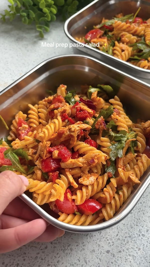 Chicken red pesto pasta salad