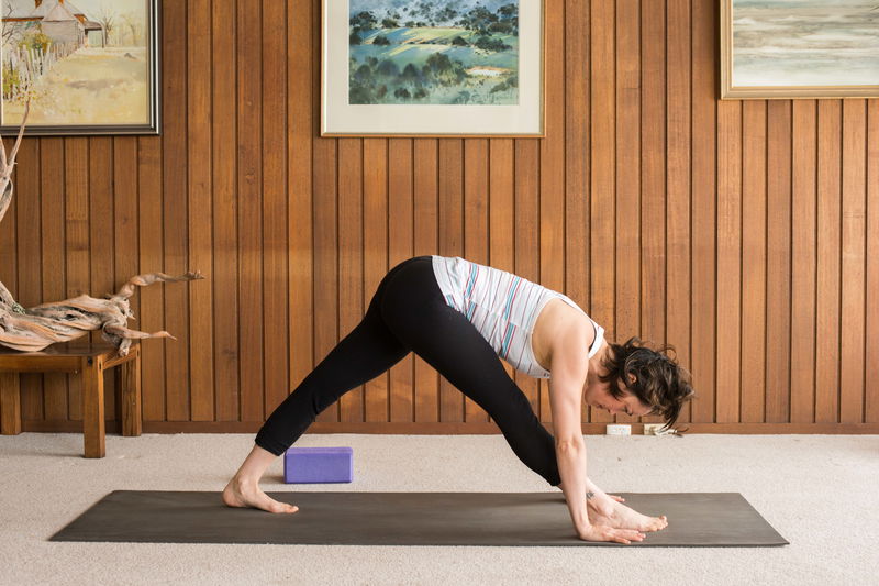 Yoga for tight hips and hamstrings - 20min