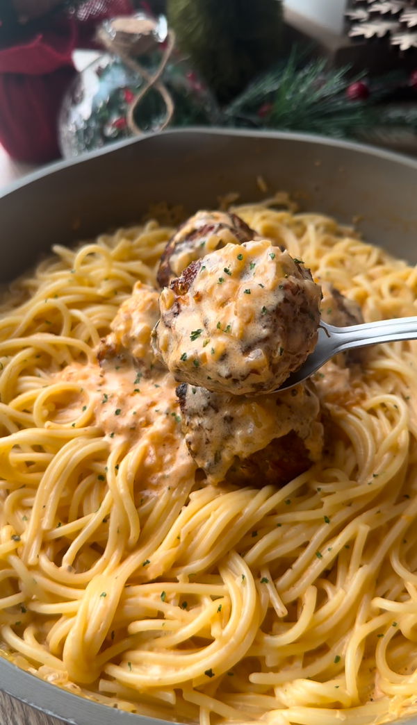 Festive Spaghetti and meatballs