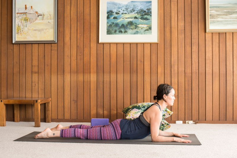 Deep listening - Mindful living series I meditation I upper body I legs I 20min I