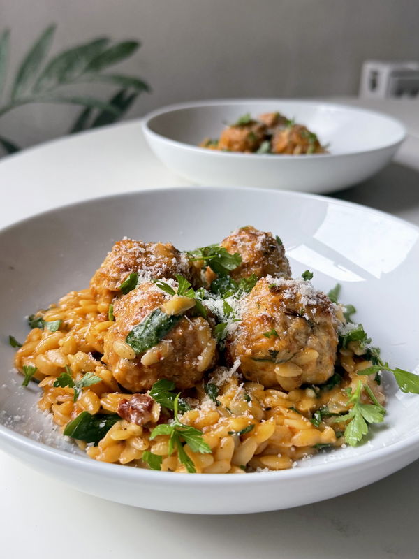 Tuscan Chicken Meatball Orzo