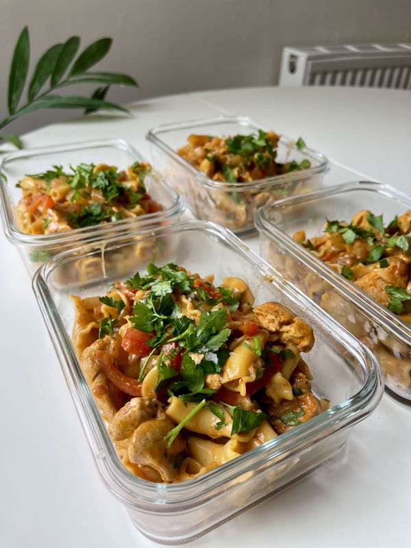 Creamy Red Pesto Chicken Pasta