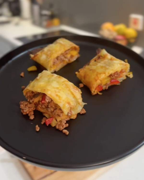 Cheesy Beef Potato Roll