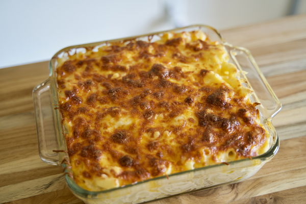Golden Baked Mac and Cheese