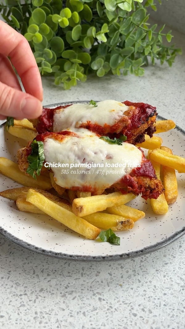 Chicken Parmigiana Loaded Fries🍗