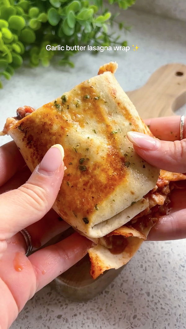 Garlic butter Lasagna wraps