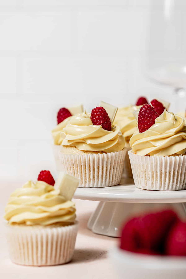 White Chocolate Raspberry Cupcakes