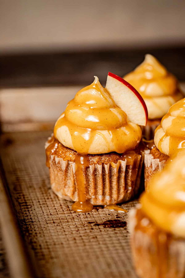 Salted Caramel Apple Cupcakes