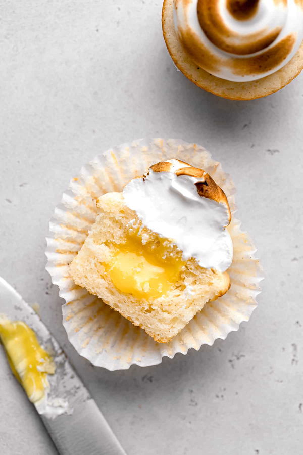 Lemon Meringue Cupcakes