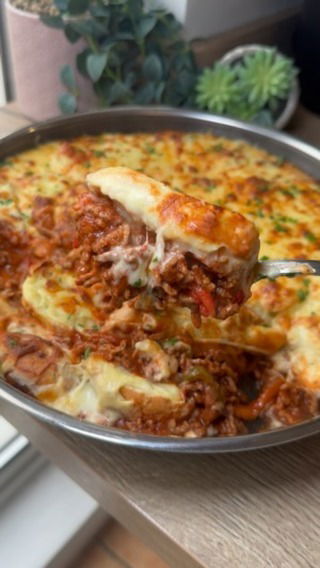 Garlic Bread Lasagna