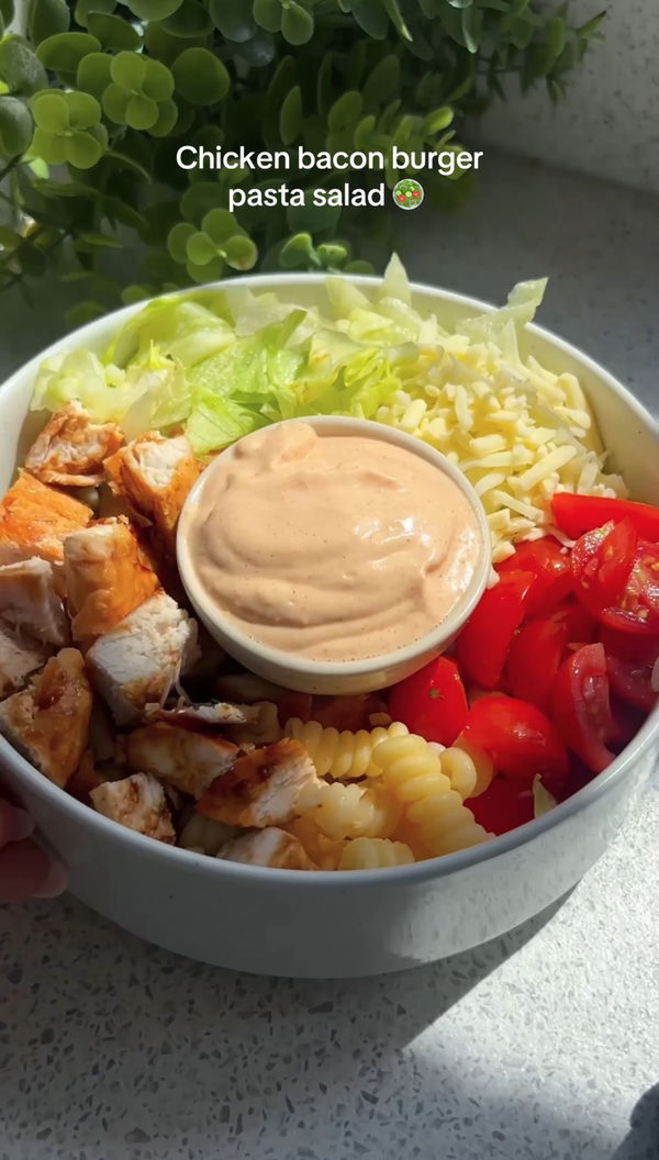Chicken & bacon burger pasta salad