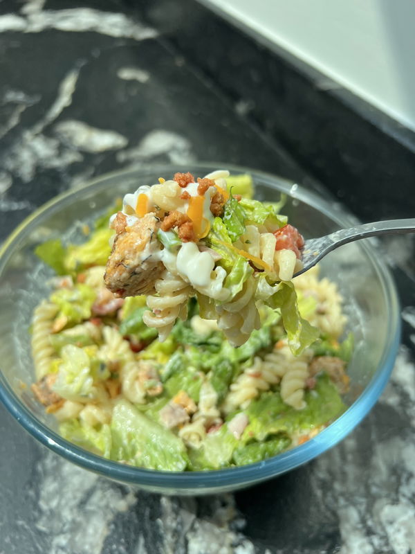 Creamy chicken bacon ranch pasta salad