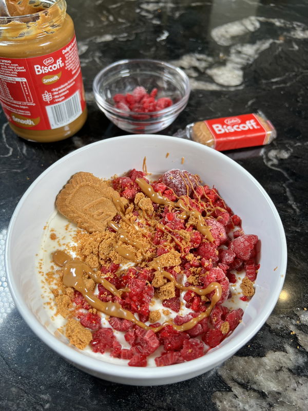Biscoff Yoghurt Bowls