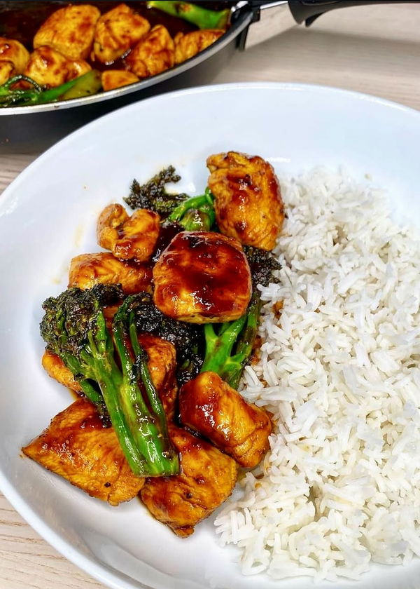 Sticky Sweet Chicken & Broccoli