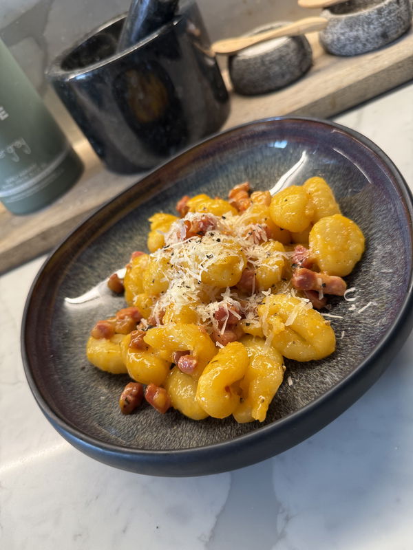 Super Easy Gnocchi Carbonara 👌
