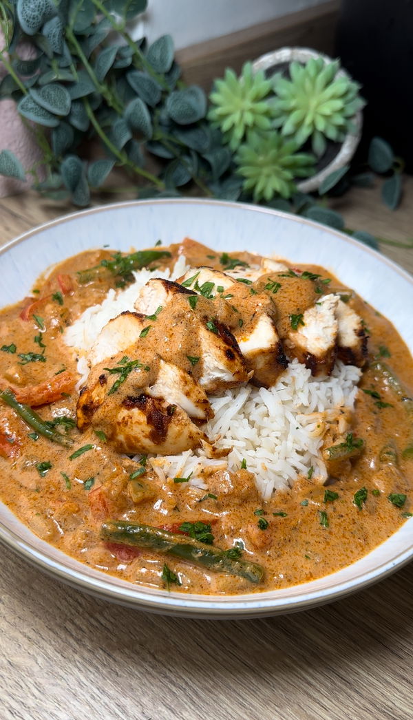 Easy Thai Red Chicken Curry and Rice 🍛