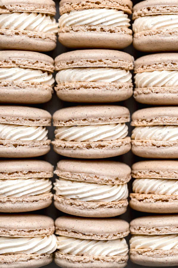 Chai Macarons