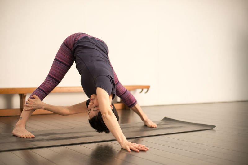 Release neck & shoulders (15min)