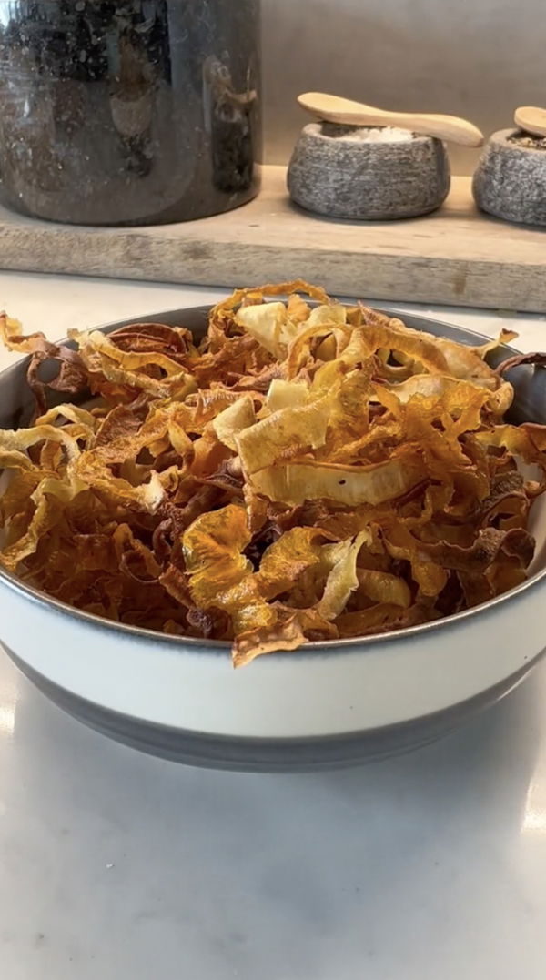 Carrot & Parsnip Peeling Crisps 🥕