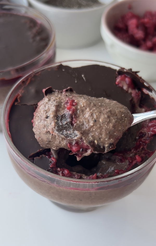 Blended Chocolate Raspberry Shell Chia Pudding