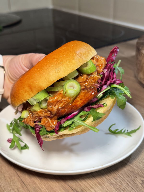 Slow Cooker Sticky Chicken Burgers