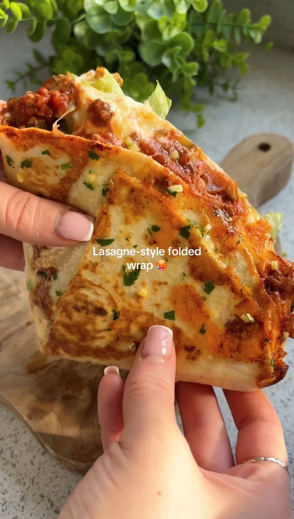 Lasagne-style folded wrap