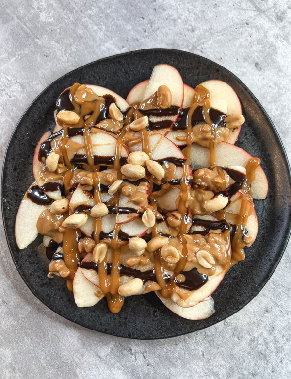 Snicker Apple Nachos