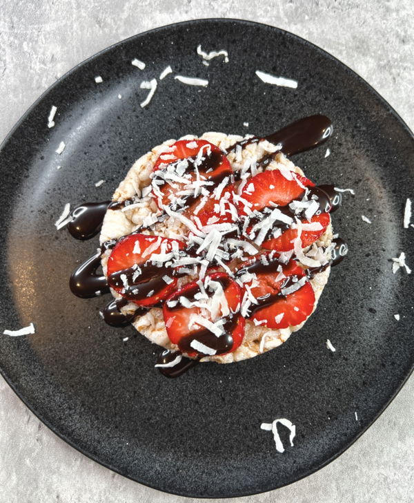 Chocolate Strawberry Rice Cake