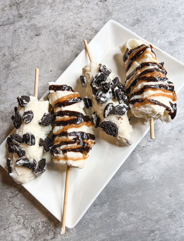 Frozen Yogurt Banana Pops